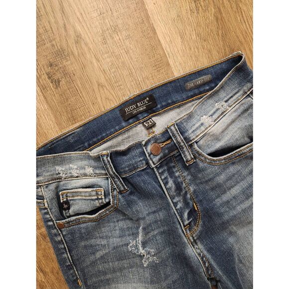 Judy Blue 'Relaxed Fit' 5/27 (27x26.5) womens jeans distressed medium wash - Picture 2 of 10